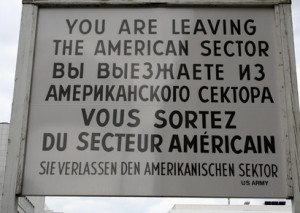 sie verlassen den amerikanischen sektor!