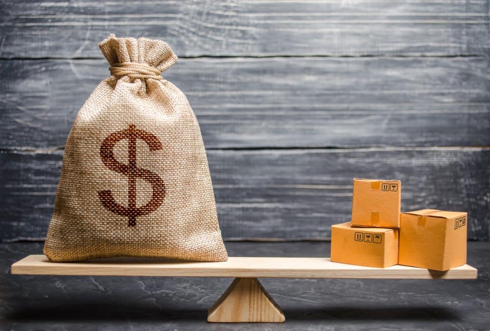 Trump Wins Big by Pushing Dollar Surplus on Foreigners